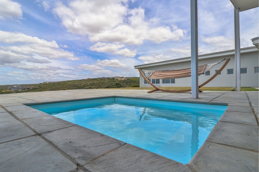 4 Bedroom Property for Sale in Moquini Coastal Estate Western Cape